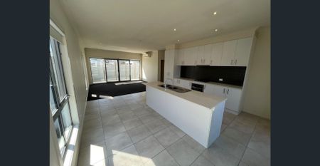 Affordable Price for Modern Living at the Heart of Mornington! - Photo 3