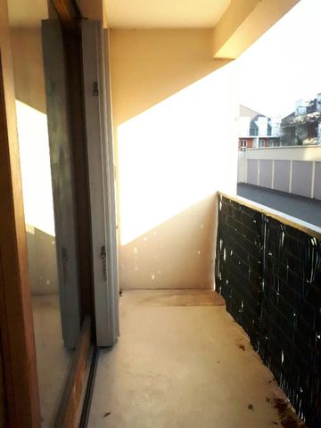 Location Appartement 2 pièces 46m² TROYES 10000 - Photo 2