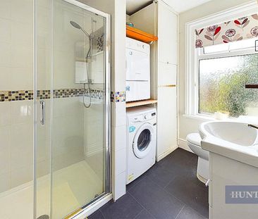 5 bedroom House To Let Total Size: 1680 SQ FT - Photo 2