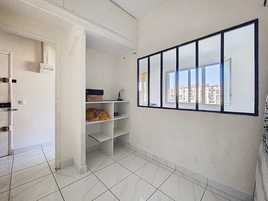 Location AppartementMarseille 3ème Belle de Mai - Photo 1