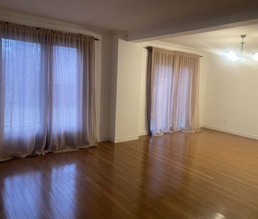 For Lease - 153 Stephen Street, Richmond Hill, Ontario - Photo 1