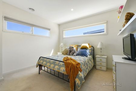 5 Treeby Boulevard, Mordialloc - Photo 5