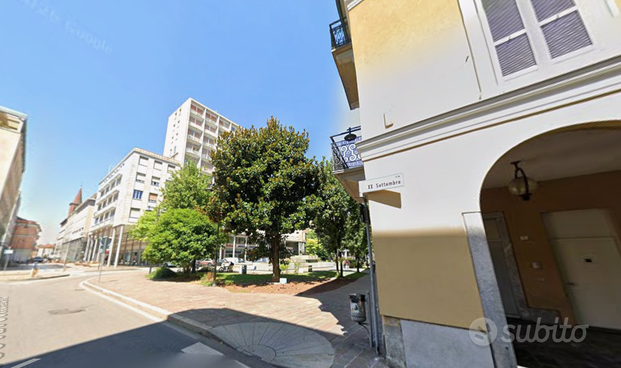 Bilocale con Garage incluso - Photo 1