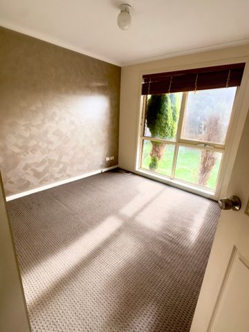 Endeavour Hills - Photo 5