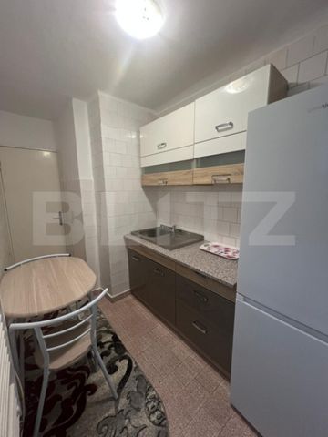 Garsoniera, 34 mp, zona Rovine - Fotografie 4