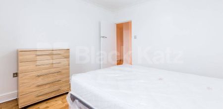 2 Bedroom, 1 bath, 1 reception Flat - Photo 2