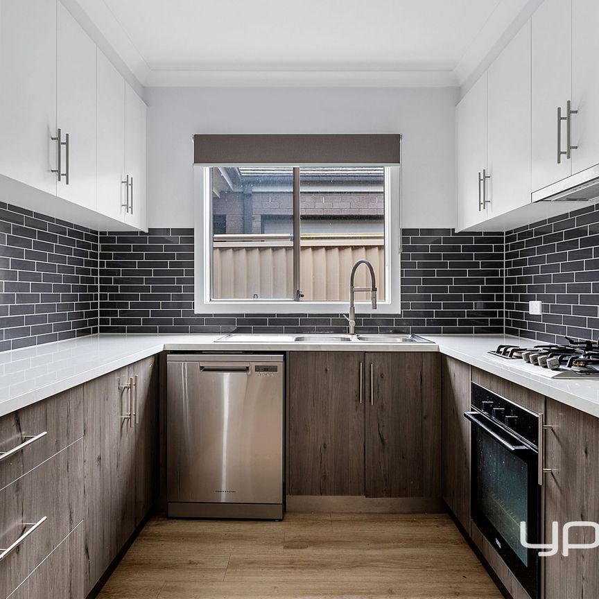 Three Bedroom Family Home with Two Separate Living Areas - Photo 1