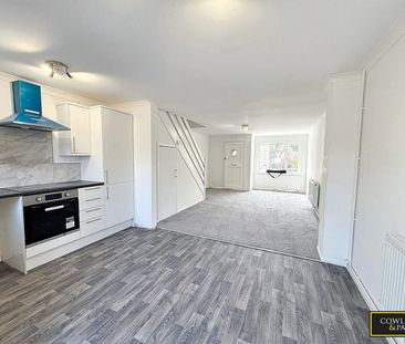 Fraser Close, Laindon West, Basildon - Photo 3