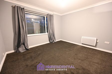 1 bedroom Apartment for rent Oakwood Court, Western Drive, Grainger Park, Newcastle Upon Tyne, NE4 8SQ - Photo 2