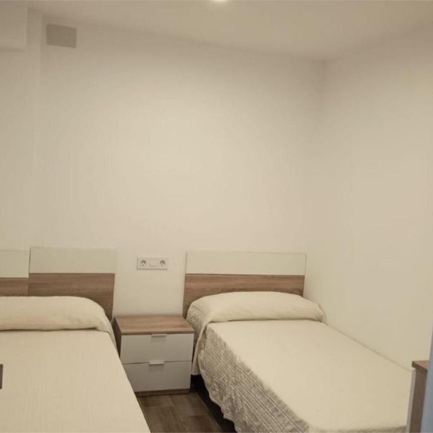 Piso de alquiler en Avenida Terramar Alto, 3, Solymar - Photo 1