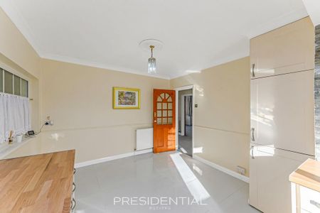 4 bedroom bungalow to rent - Photo 4