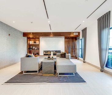 For Lease - 102 Grovewood Common, Oakville, Ontario - Photo 4