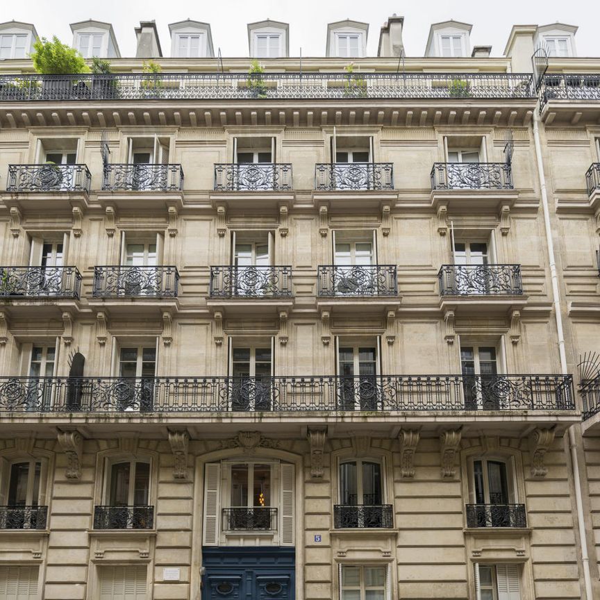 location Appartement F4 DE 130.05m² À PARIS - Photo 1