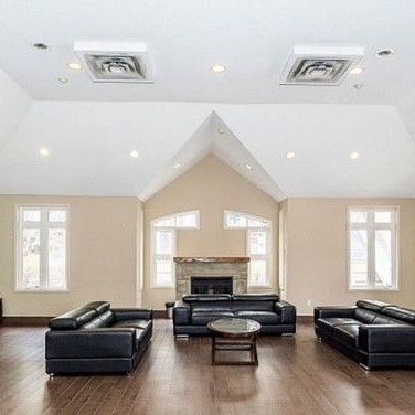 For Lease - 1947 Lawrence Avenue Unit# 3, Toronto, Ontario - Photo 1