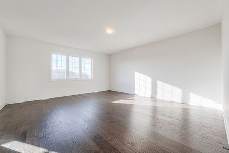 For Lease - 2492 ORCHESTRATE (UPPER) Drive, Oshawa, Ontario - Photo 3