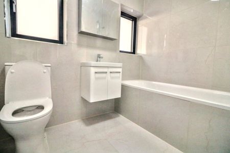 Victoria Avenue, Wembley, HA9 - Photo 5