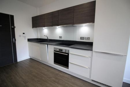 1 bedroom apartment to rent - Photo 4