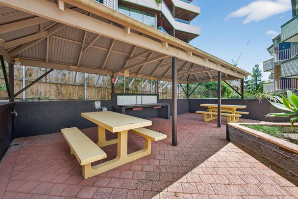 51/21 Quinton Street, Kangaroo Point QLD 4169 - Apartment For Rent | Domain - Photo 1