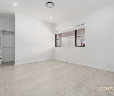 Fully Renovated Gem in a Prime Location&excl; - Photo 1