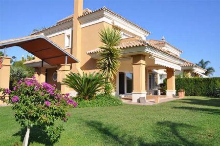 Alquiler de chalet pareado en Santa Clara - Photo 4