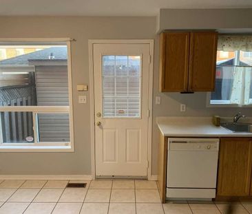 For Lease - 2162 St Clair Avenue, Toronto, Ontario - Photo 3