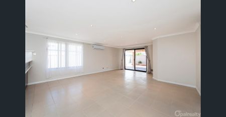 Great home in a great location - Photo 3