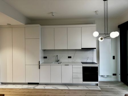 Mieszkanie do wynajęcia - Warszawa, Prosta - Zdjęcie 4