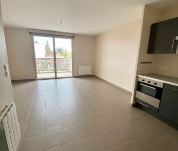 Location Appartement 2 pièces 44m² - Photo 3