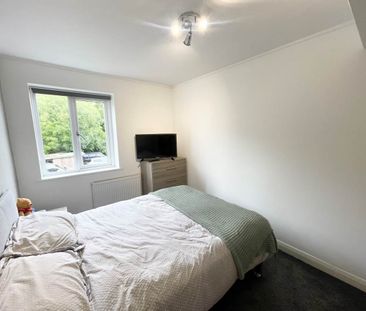 Stanhope Drive (room 2), Horsforth, Leeds - Photo 4