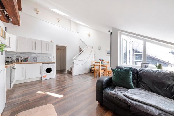 1 bedroom flat to rent - Photo 1