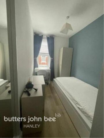 1 bedroom in a house share to rent - Photo 4