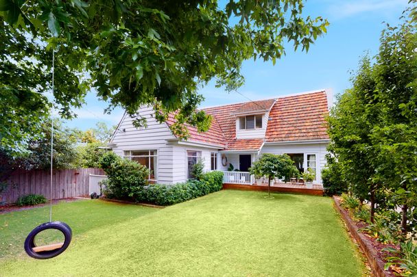 9 Hunter Avenue, Black Rock - Photo 1