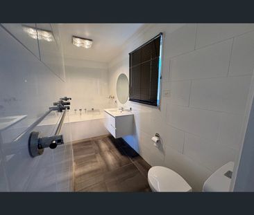 27 Pinnacle Way, Hampton Park, Vic 3976 - Photo 1