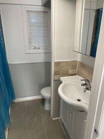 For Lease - 257 Parkwood Avenue, Georgina, Ontario - Photo 3