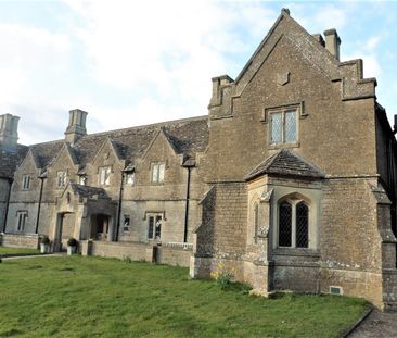 The Almshouses, Leigh Delamere, Chippenham, SN14 - Photo 3