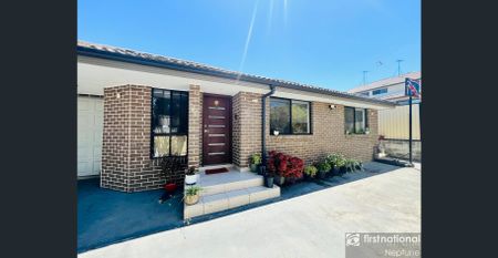 Family Comfort Meets Modern Convenience in Girraween School Catchment - Photo 4