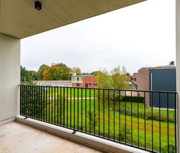 Wonen in een groene omgeving vlak bij het centrum van Beveren - Photo 1