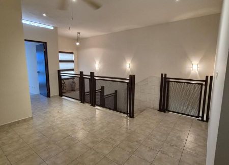 Casa en Renta Cumbres Elite Tercer Sector - Photo 3