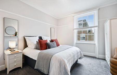 1 Bed Flat, Abingdon Mansions, W8 - Photo 2