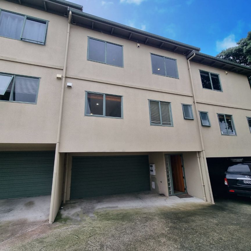 The Future is Bright! - Photo 1