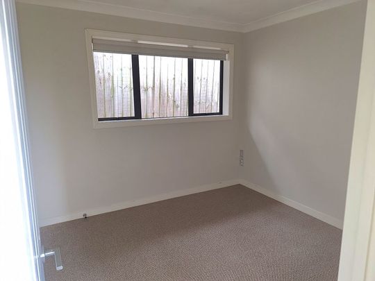 Spacious and sunny 2 Bedroom Granny Flat - Photo 1