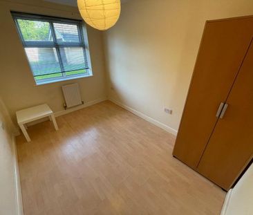 2 bedroom ground floor flat to rent - Photo 6