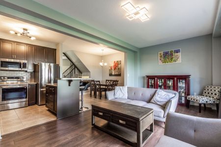 For Lease - 93 Sexton Crescent, Hamilton, Ontario - Photo 2