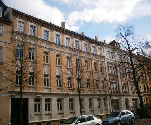 Ruhige 2-Raum Whg in Markkleeberg! Bad mit Fenster, Wanne - Photo 1