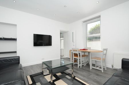 6 bedroom house share to rent - Photo 2