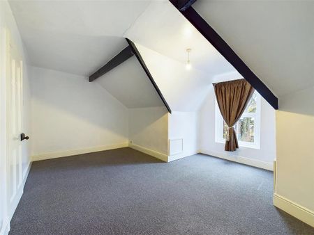 5 bedroom semi-detached house to rent - Photo 5