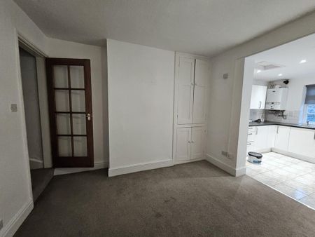 2 bedroom house to rent - Photo 2