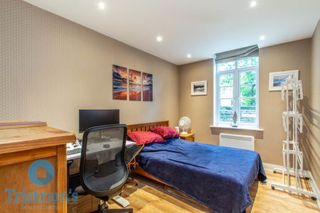 2 bed Apartment for Rent - Photo 5