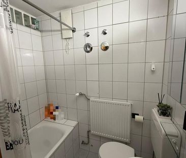 2 Zi KDB, 3 OG ruhige Lage prov. frei, am Klinikum Pforzheim - Foto 1