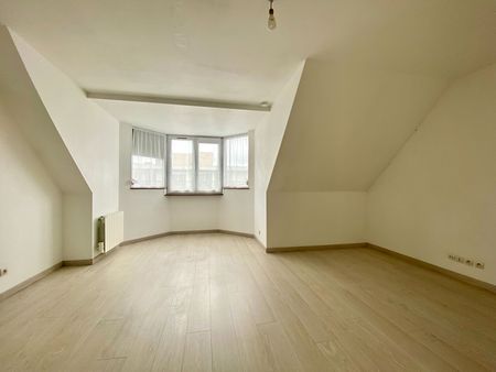 Location Appartement 1 pièce 23m² - Photo 3